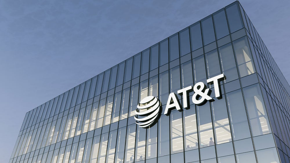 AT&T Stock: Earnings, Free Cash Flow, Wireless Subscriber Adds Beat Views
