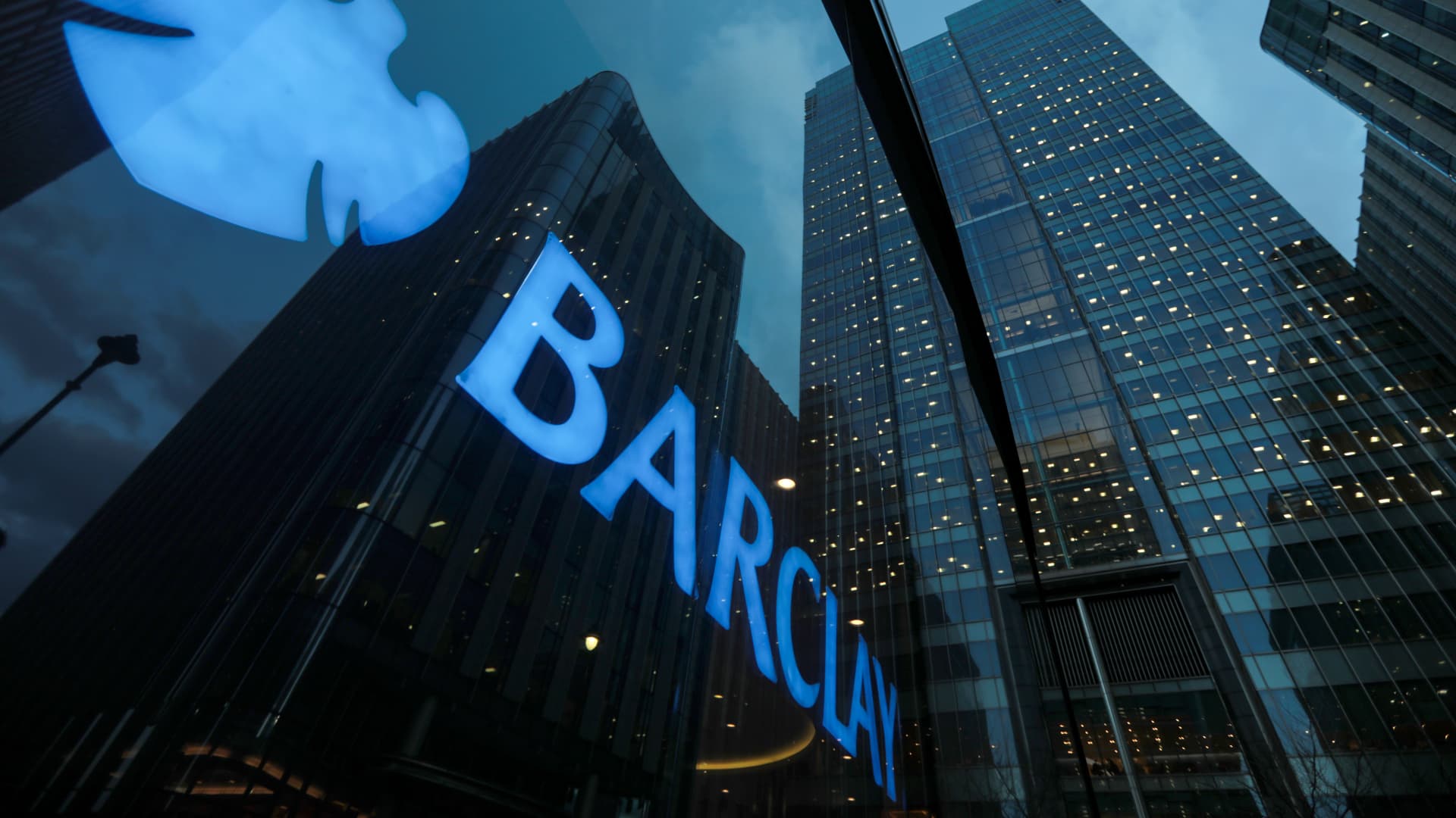Barclays' first-quarter earnings return to profit amid revision