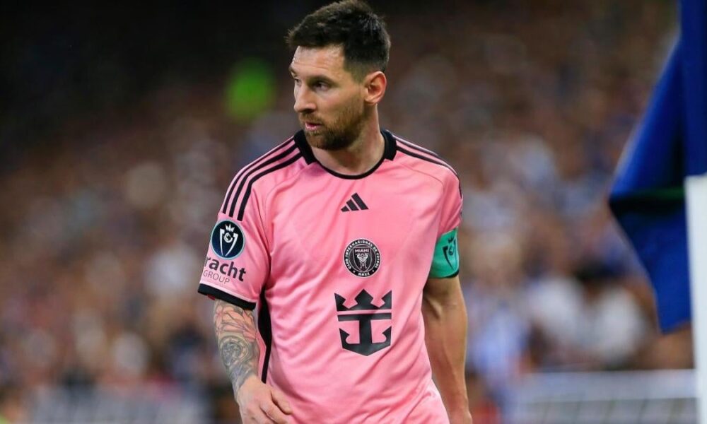 Lionel Messi starts for Inter Miami against Sporting KC as Chiefs superstar Patrick Mahomes looks on