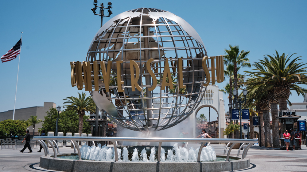 Universal Studios Hollywood streetcar crashes, injuring 15