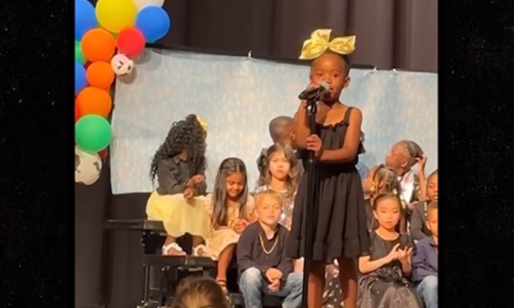 Preschooler gives hilarious answer to future question at graduation