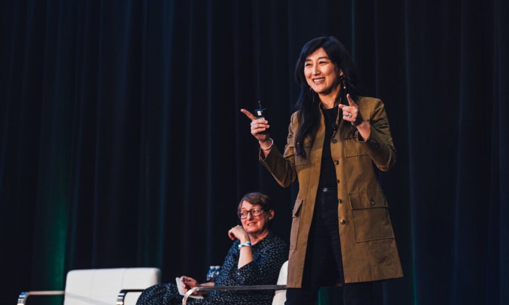 Sequoia's Jess Lee explains how early-stage startups can identify product-market fit