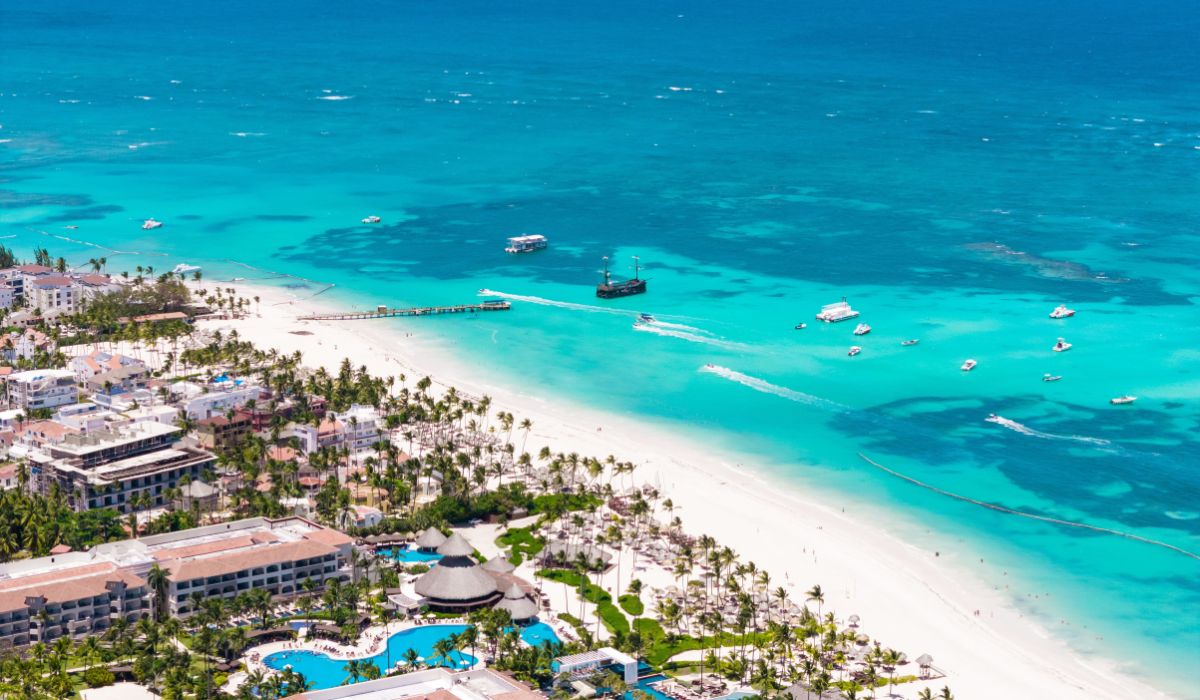 This Caribbean Hotspot Is Seeing Double Tourism Growth Compared To Cancun