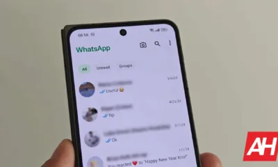 Featured image for WhatsApp now allows sharing minute-long voice status updates