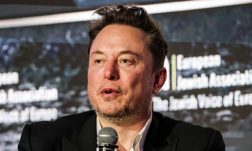 Elon Musk had sex with a SpaceX intern