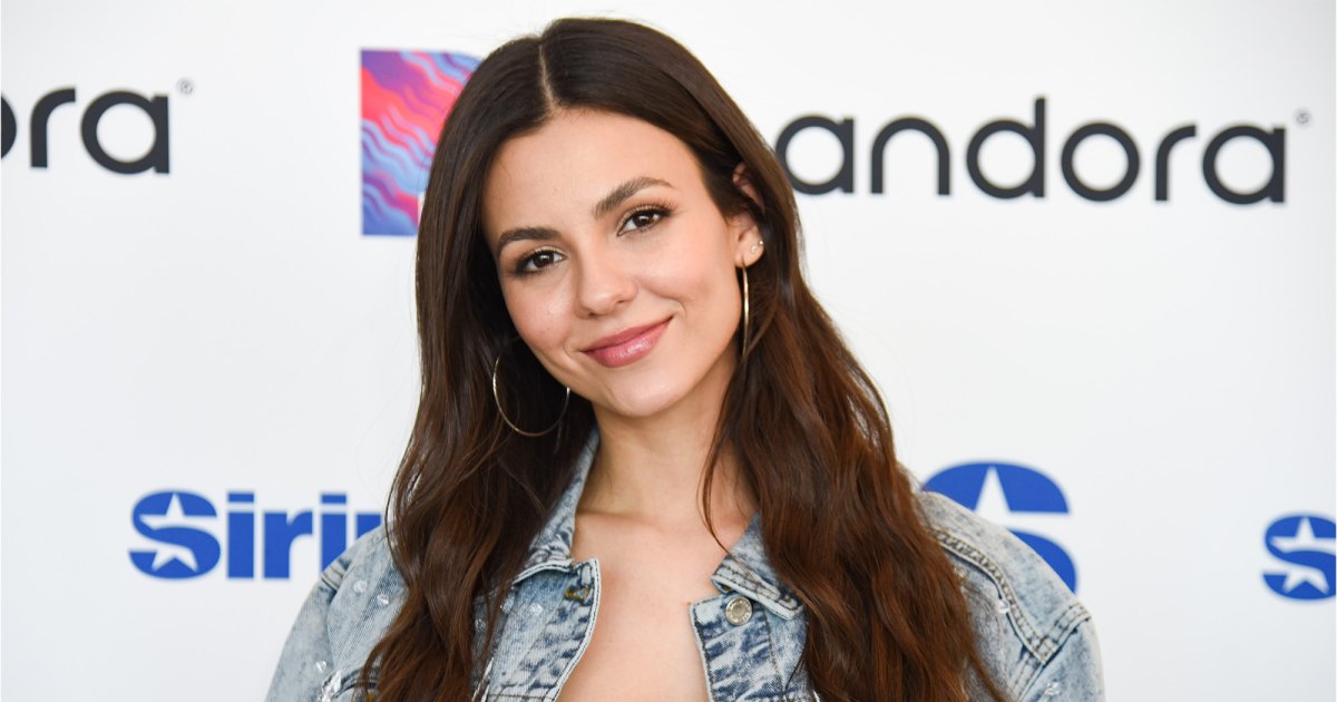Get this Victoria Justice-approved moisturizing bomb for just $38