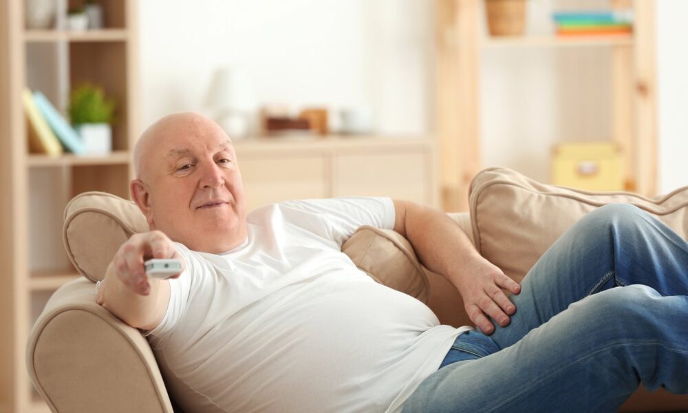 Getting off the couch ensures healthy aging: study finds benefit