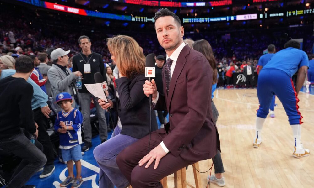 JJ Redick as next Lakers coach?  Why he's the frontrunner for the job