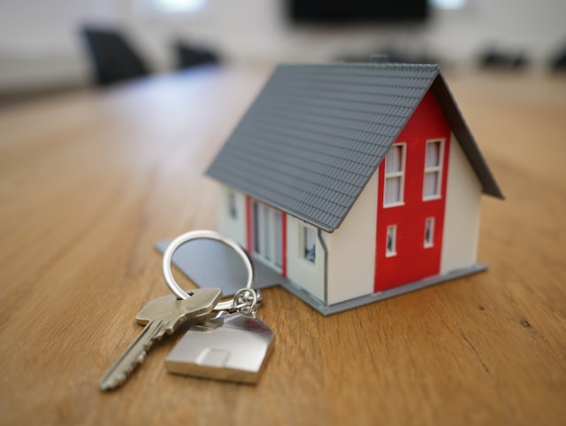 Navigating the home buying process: tips for first-time buyers