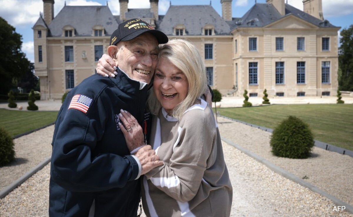 World War II veteran, 100, to marry fiance, 96, in France after D-Day landing event