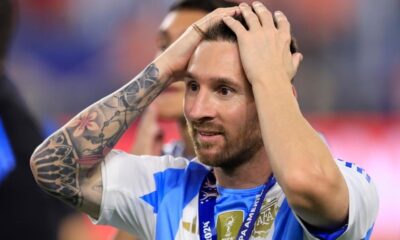 Argentina official leaves job after asking Lionel Messi to publicly apologize for his teammates' offensive chant