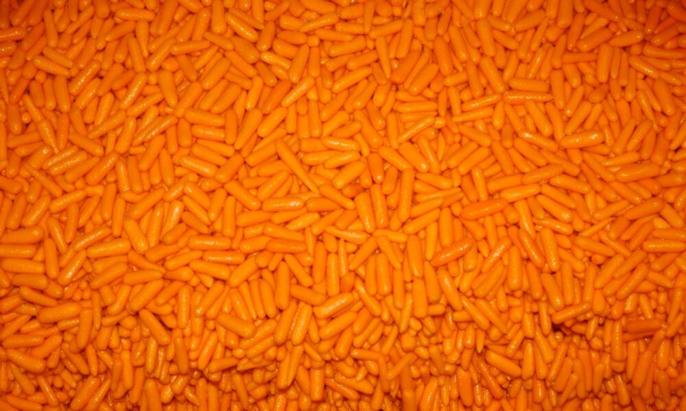 Eating carrots regularly is linked to a lower risk of heart disease and cancer