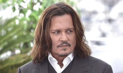 Johnny Depp petrified by some girl ghosts in Mansion