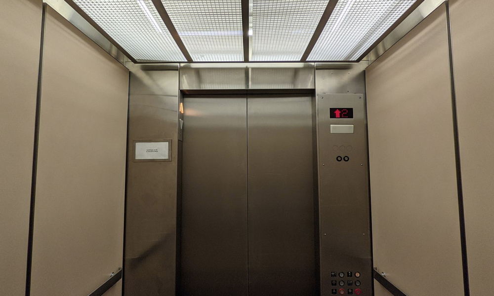 Elevator blues