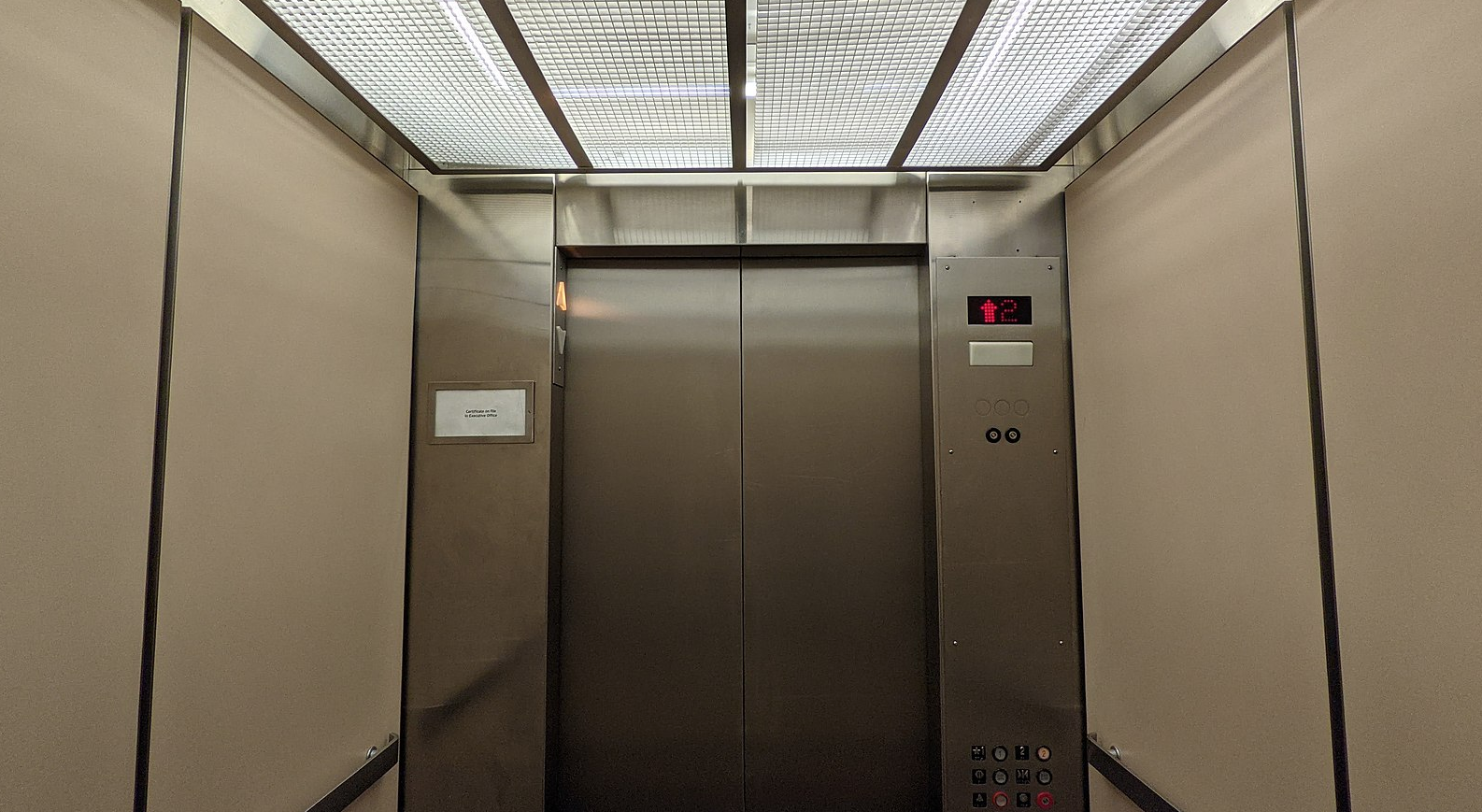 Elevator blues