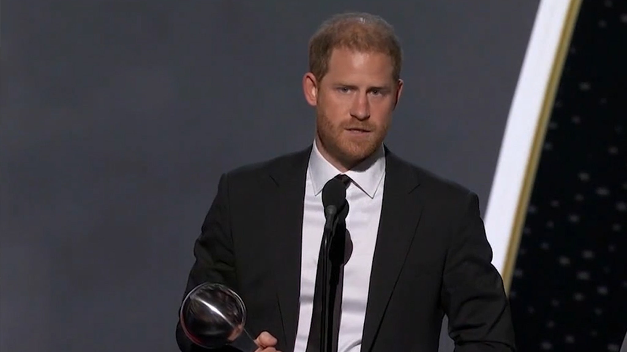 Prince Harry Pays Tribute to Pat Tillman's Mother During Powerful ESPYs Speech