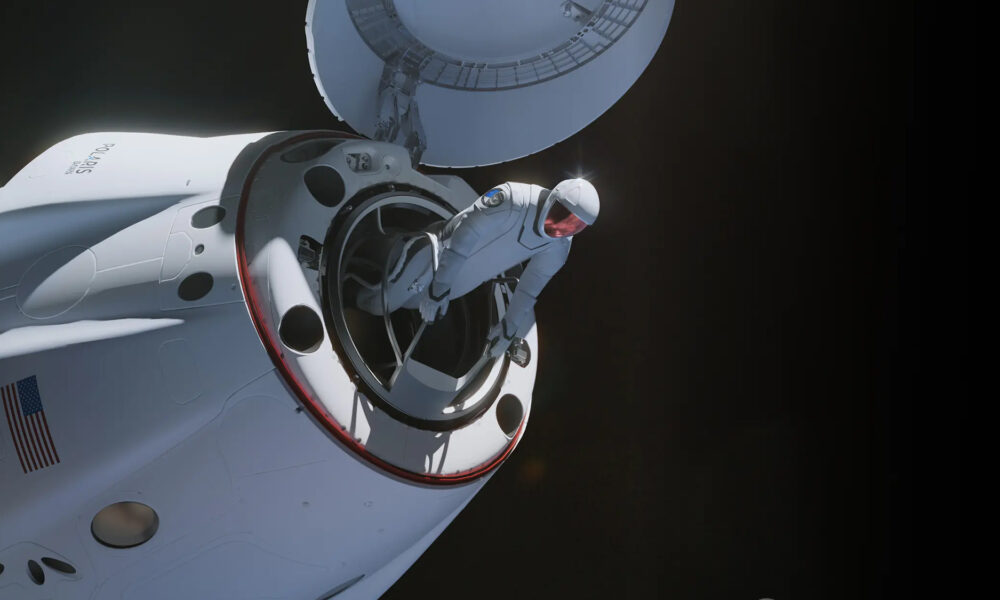SpaceX will conduct the first commercial spacewalk