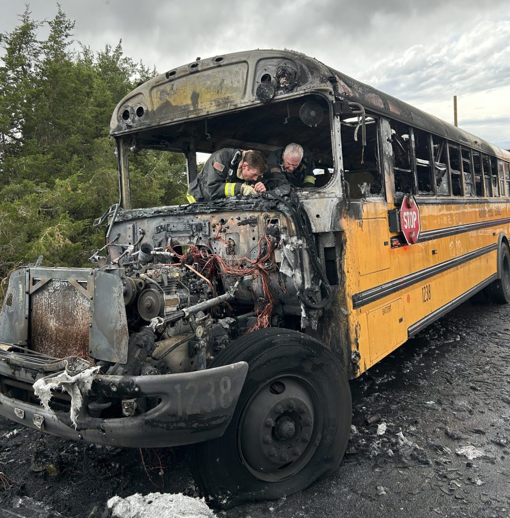 14 children, driver evacuated after Aurora school bus catches fire