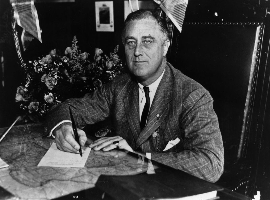 August 14, FDR signs the Social Security Act - The Denver Post