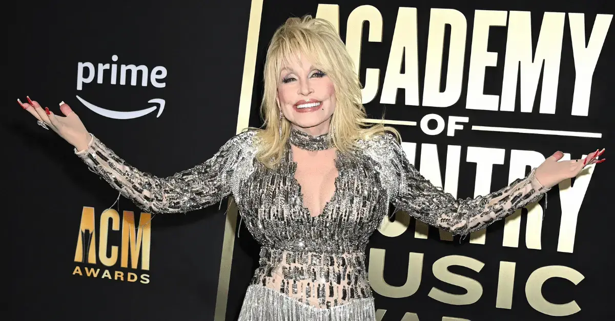 Dolly Parton is under fire on social media after a recent video showed her with a lisp due to ongoing dental work.