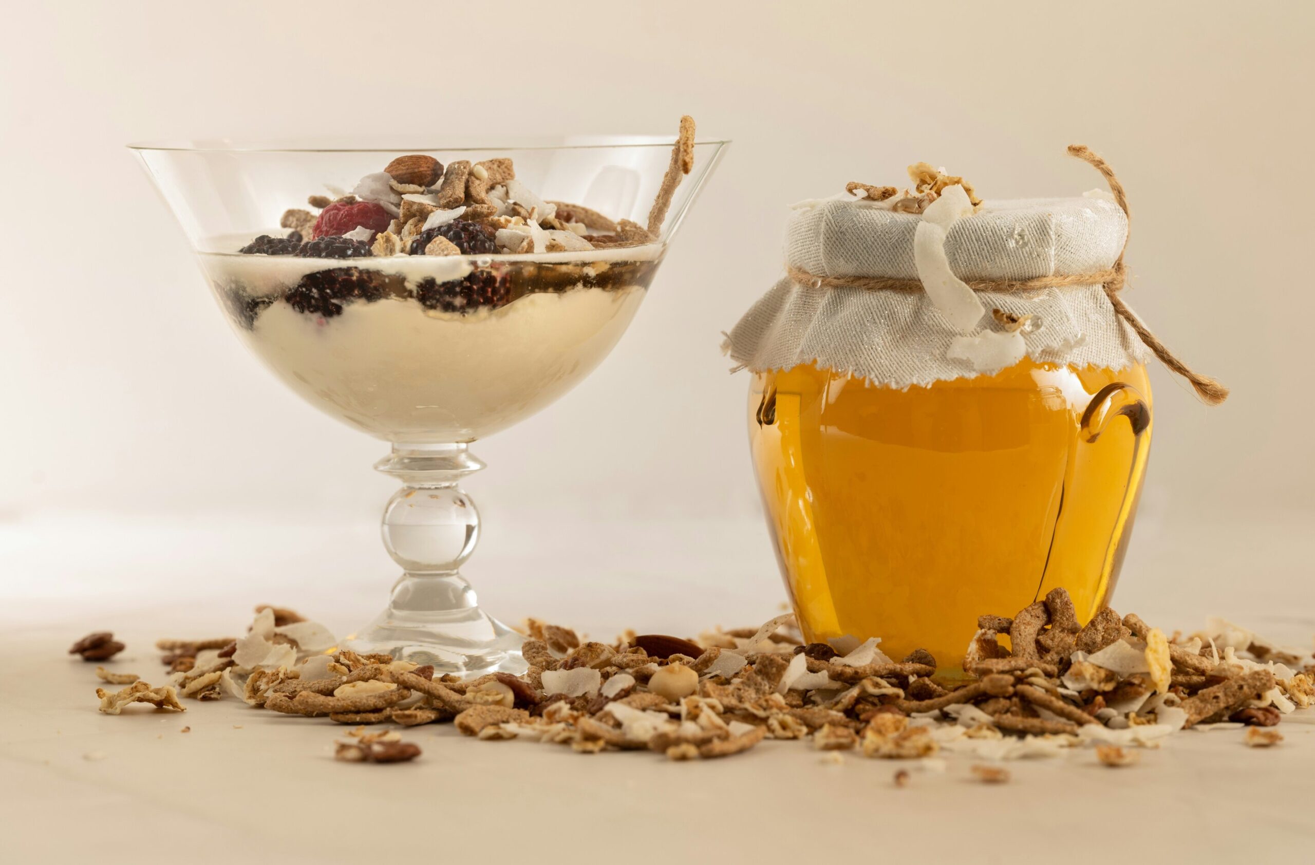 Honey added to yogurt supports probiotic cultures for healthy digestion