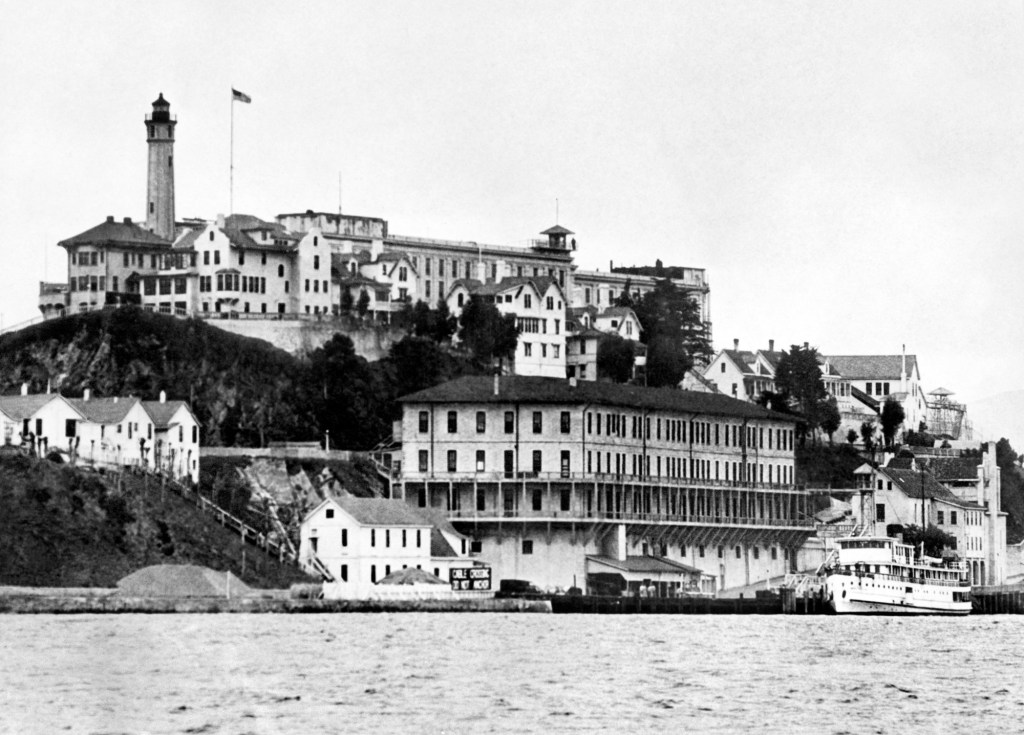 On August 11, the first prisoners reach Alcatraz – The Denver Post