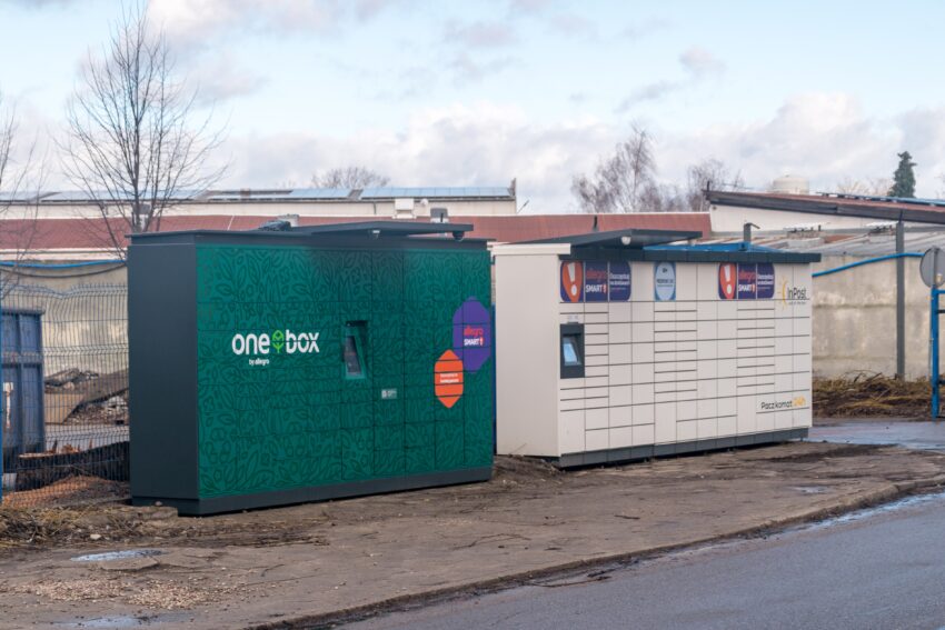 Royal Mail partners with Yeep! to expand its parcel locker network, offering over 1,000 new lockers from January and plans to launch its own network next year. This move aims to strengthen its position in the growing out-of-home parcels market.