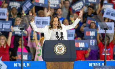 Trump falsely accuses Harris of using AI in front of a huge crowd at the rally